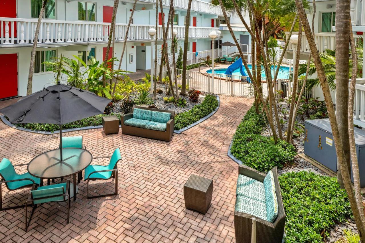 The Malone Aparthotel Miami Exterior photo