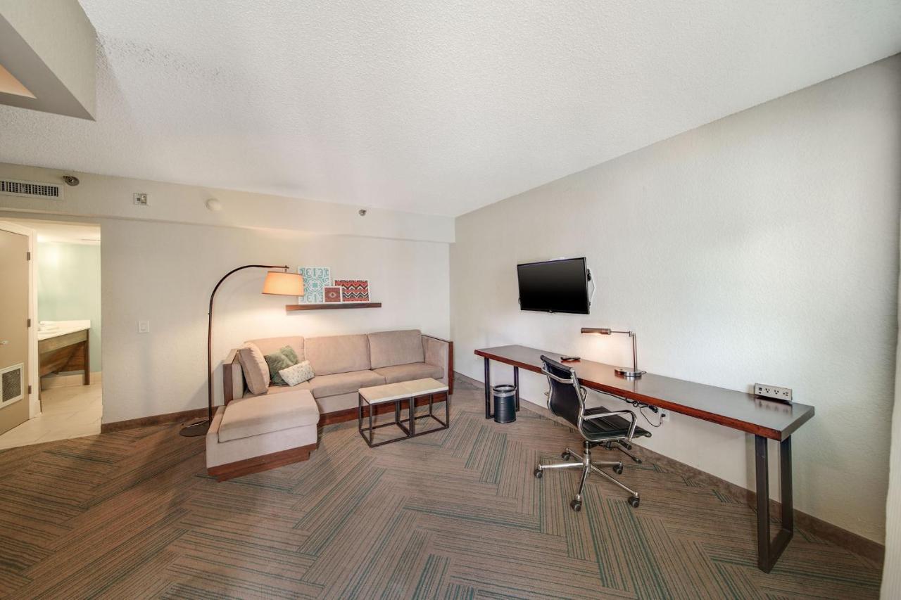 The Malone Aparthotel Miami Exterior photo